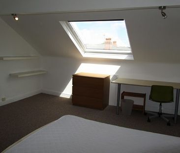 4 double bed student/professional house. Student House in Sheffield - Photo 6