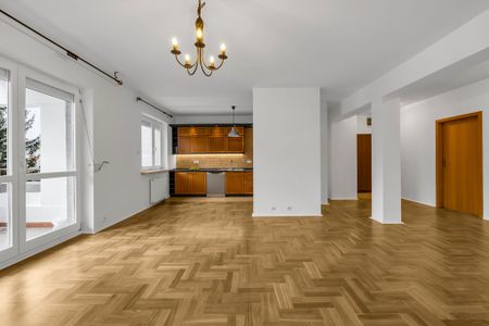 Przestronny, klimatyczny apartament na Ursynowie - Zdjęcie 2