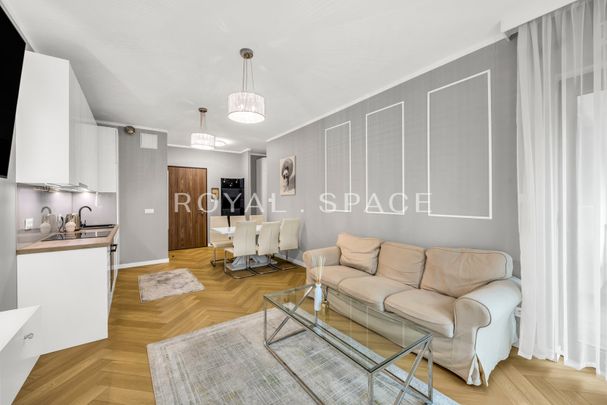 Przestronny apartament w eleganckim stylu! - Photo 1