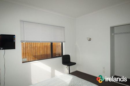 Furnished Room Available – Power & Internet Included! - Photo 2