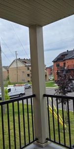 Magnifique condo 4 ½ – 1050 pi² - Photo 3