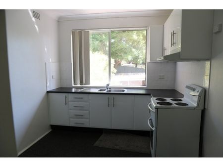 2/47 Sturt Street - Photo 4