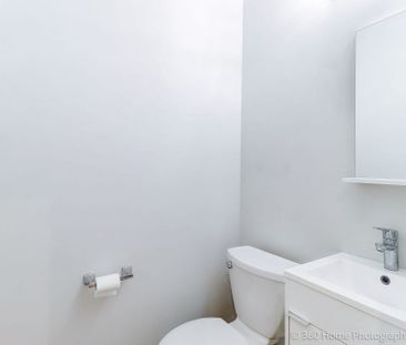 For Lease - 2814 Bloor Street Unit# 2, Toronto, Ontario - Photo 1