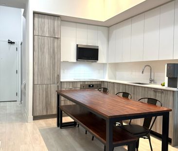 For Lease - 2481 Taunton Road Unit# 360, Oakville, Ontario - Photo 2