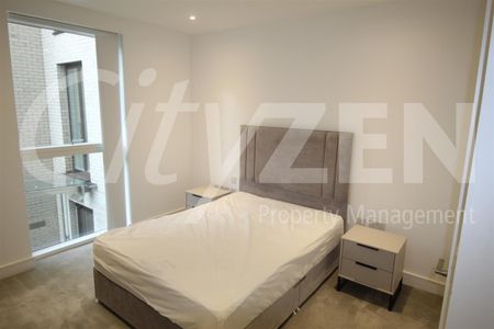 The Avenue, London - Photo 2