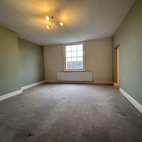 4 bedroom detached house to rent - Photo 1