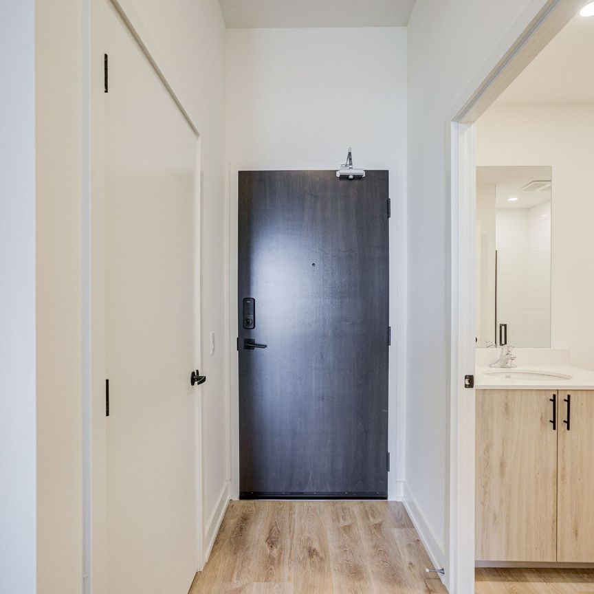 For Lease - 2475 Old Bronte Road Unit# 804, Oakville, Ontario - Photo 1