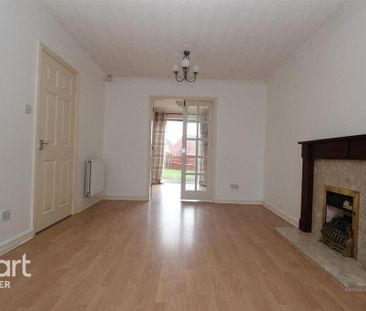 4 bedroom detached house to rent - Photo 1