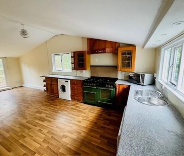 3 bedroom bungalow to rent - Photo 1