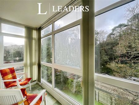 apartment to rent Christchurch Road, Bournemouth, Dorset, BH1 - Photo 5