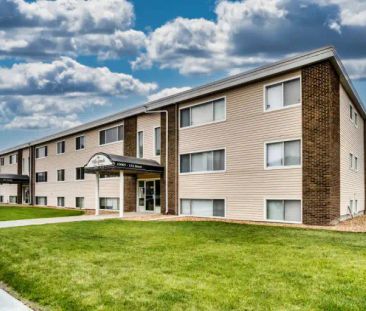 Villa Grande Apartments | 10005 154 Street, Edmonton - Photo 1