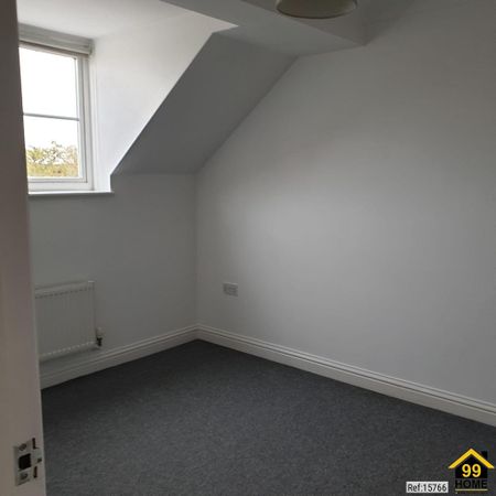 4 bedroom townhouse to rent - Photo 3