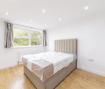 3 bedroom townhouse to rent - Photo 4