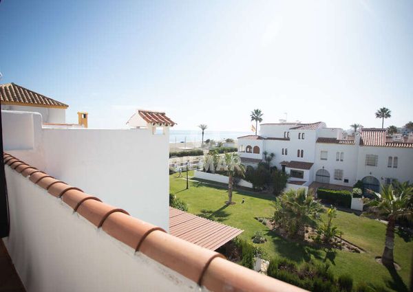 Chalet Adosado en alquiler en Casares – Málaga | Gilmar Consulting