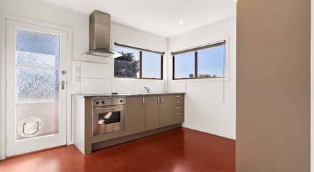 2 Bedrooms - Red Beach - Photo 3