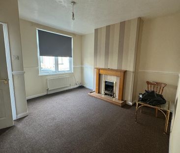 2 bedroom house to rent - Photo 1