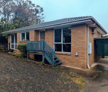 Freshly painted, Easy-Living Unit at the Rear of the Block - Photo 6