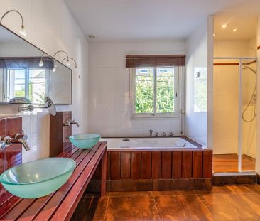 Maison lumineuse et familiale. 4 chambres, 140 m² - Photo 4