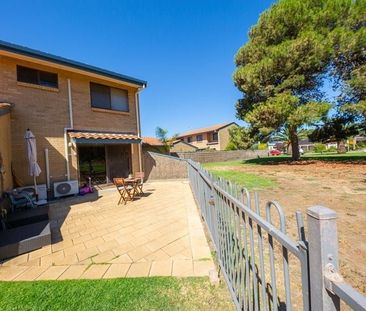 125 Brebner Drive, West Lakes - Photo 1