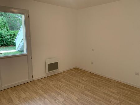 Location Appartement 2 pièces 40m² - Photo 4