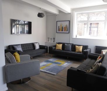 BEDROOM 15- MEDIUM DOUBLE - Photo 2