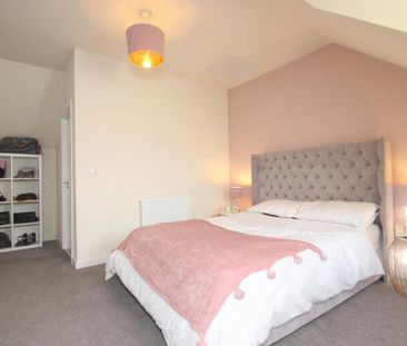 3 bedroom semi-detached house to rent - Photo 6