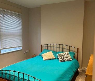 Selsdon Road, South Croydon, CR2 - Photo 3