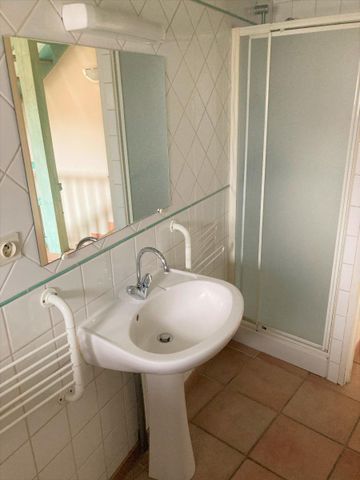 Location Maison 3 pièces 51m² ETOILE SUR RHONE 26800 - Photo 3