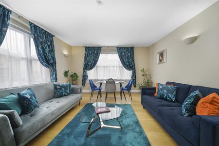 Floral Street, Covent Garden - Photo 2