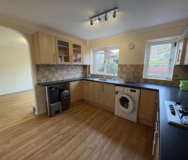 Marshwood Avenue, Poole - Photo 6