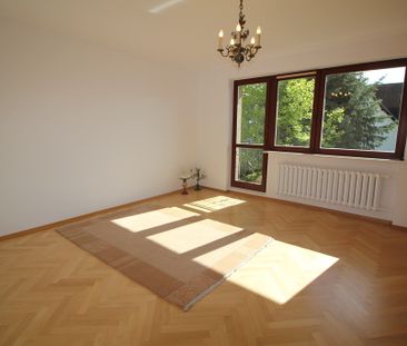 Duży dom wolnostojący 4 sypialnie - Zdjęcie 3