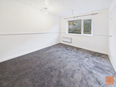 5 bedroom terraced house to rent - Photo 3