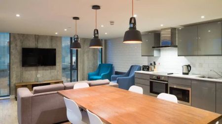 Superior Single Ensuite - Photo 5