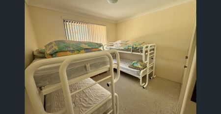 The Mollymook lifestyle awaits! - Photo 3