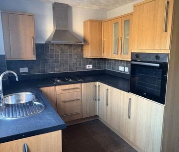 2 bedroom terraced house to rent - Photo 6