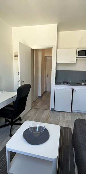 "LE FORMIDABLE" - Location Appartement tours : 14.64 m2 - Photo 1