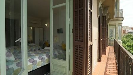 Gran Via de les Corts Catalanes, Barcelona, Catalonia 08015 - Photo 4