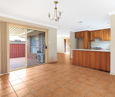 3 bedroom villa short walk from Wollongong's CBD, shopping centre, ... - Photo 1