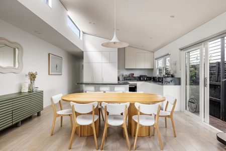 39 Blenheim Street, Balaclava VIC 3183 - House For Rent | Domain - Photo 5