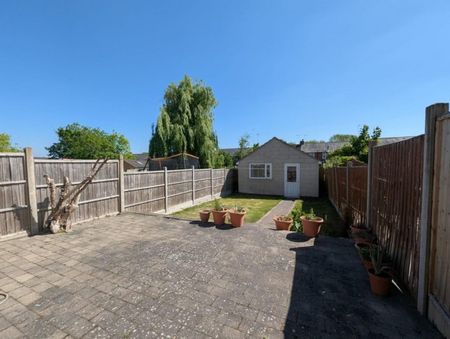 3 BED House To rent - Photo 5