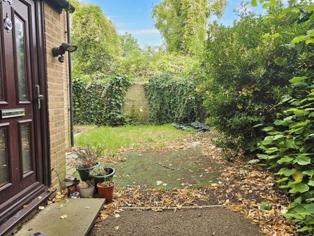 1 bedroom end of terrace house to rent - Photo 5