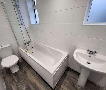 Luton, LU2 - Photo 1