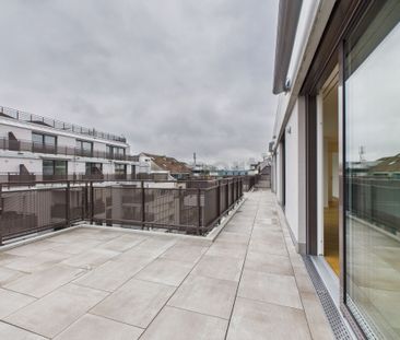 Modern 3.5-room apartment with balcony, Basel - Photo 3