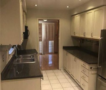 For Lease - 5484 Richmeadow Mews, Mississauga, Ontario - Photo 6