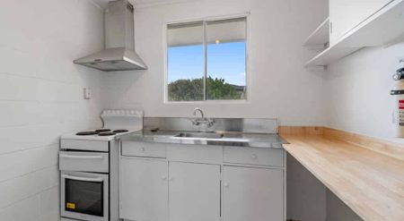 Tidy Unit In Sandringham - Photo 5