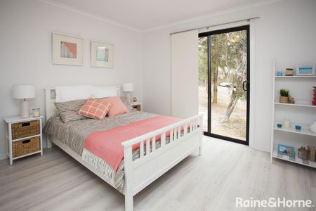 Quality Living in Spacious Family Home on Hindmarsh Road - Photo 5