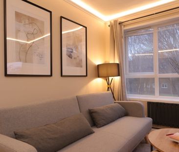 2 Bed Flat, Ingram Close, SE11 - Photo 1