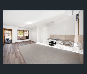 Lifestyle-Focused Low-Maintenance Living with Private Yard & Conven... - Photo 3