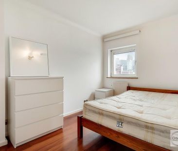 1 bedroom in a flat share to rent - Photo 3