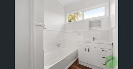 Delightful Home Near the Wetlands - Photo 3